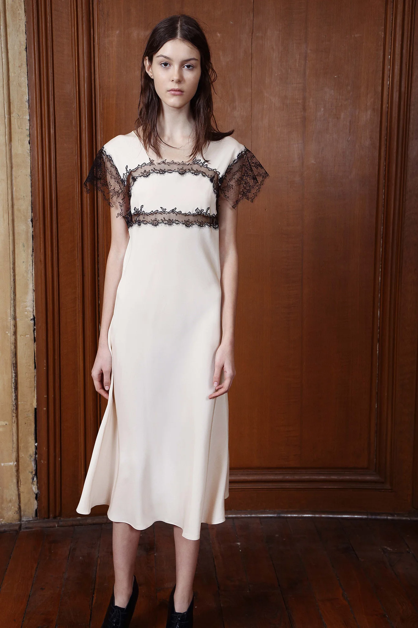 Designer to Know | Sharon Wauchob PRE-FALL 2015 — Rose & Ivy